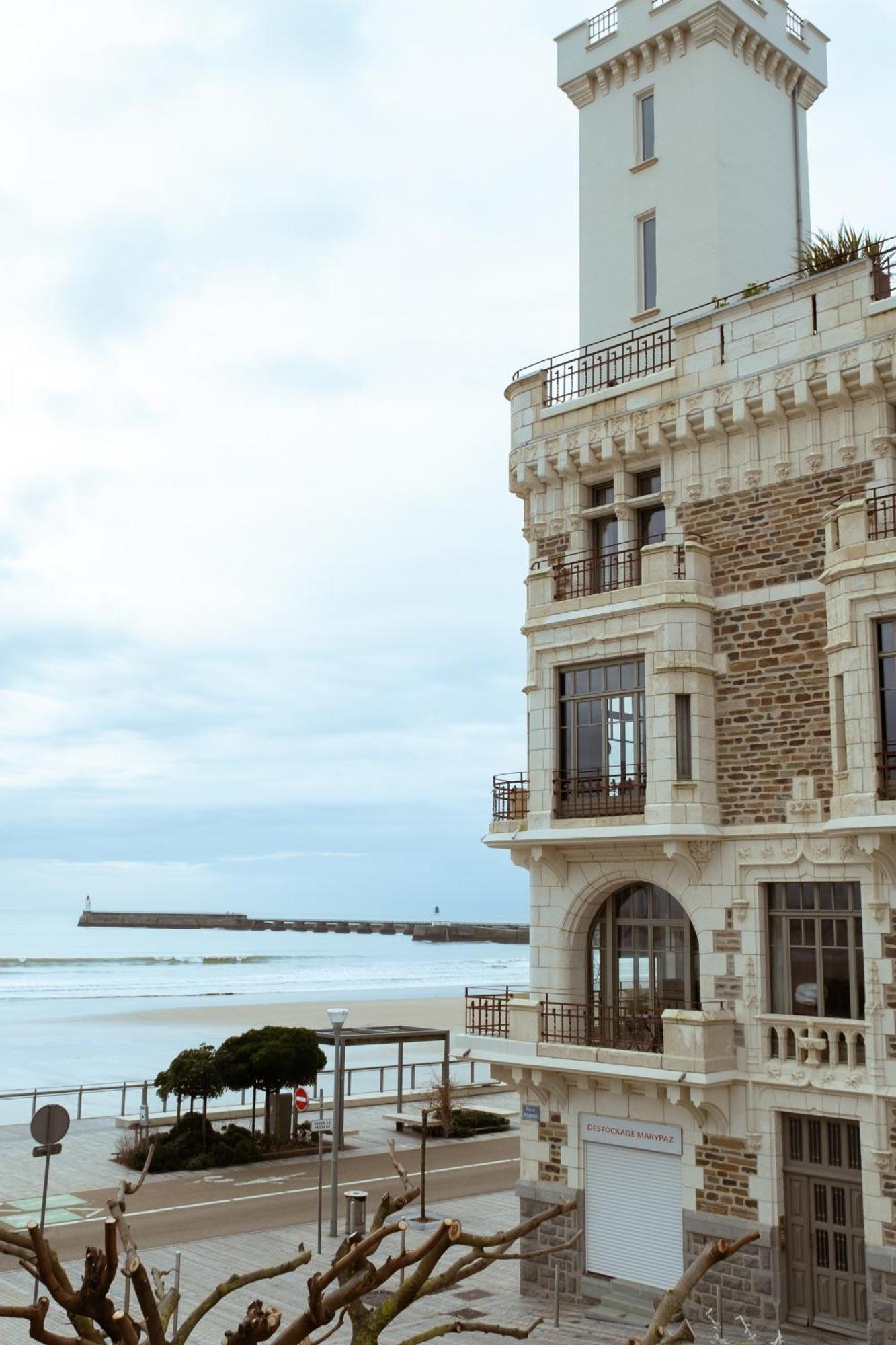 Hotel Coeur Marin Les Sables-d'Olonne Bagian luar foto